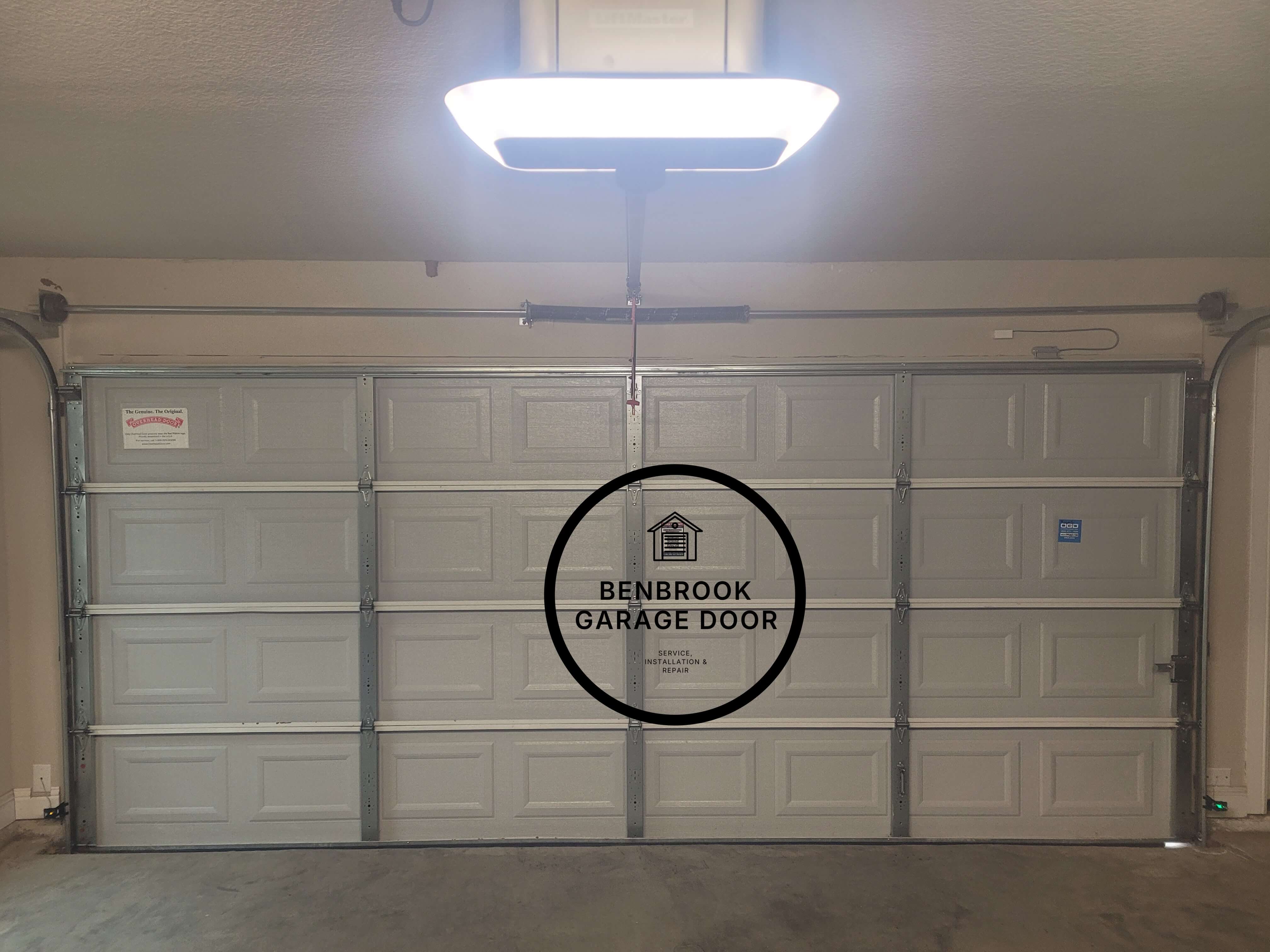 liftmaster-LED-belt-drive-garage-door-opener-install